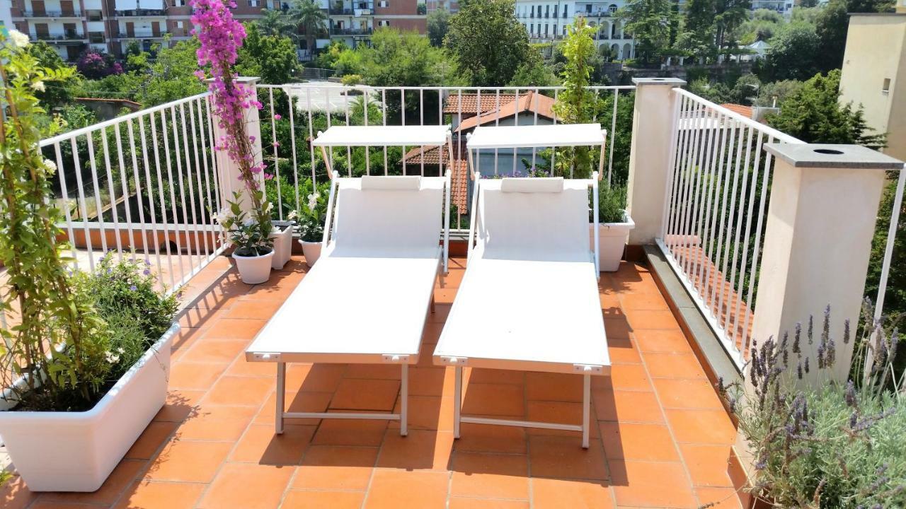 B&B Unique Соренто Екстериор снимка